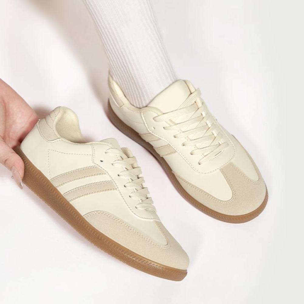 Women's Fashion Tennis Sneaker - огляд і ціна Vans Shoes Old Skool